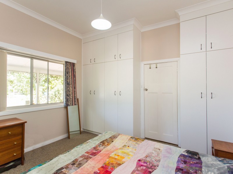 38 Campbell Street, Cowra NSW 2794