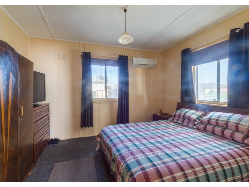 22 Hartley Street, Cowra NSW 2794