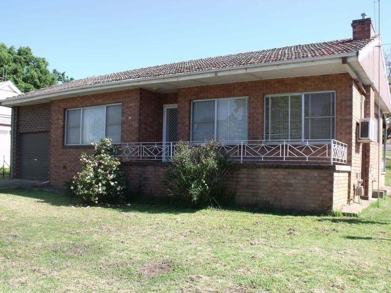 26 Liverpool Street, Cowra NSW 2794