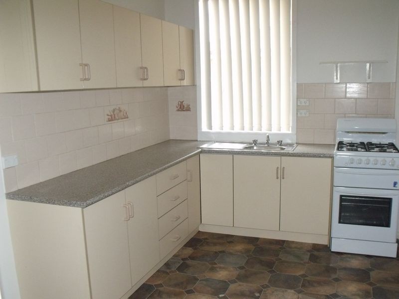 74 Darling Street, Cowra NSW 2794