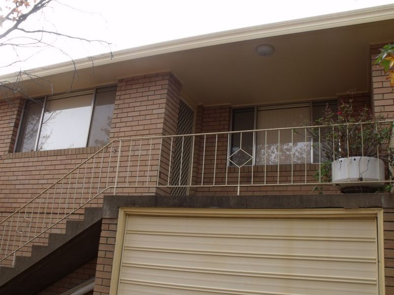 1/2 Daly Street, Cowra NSW 2794