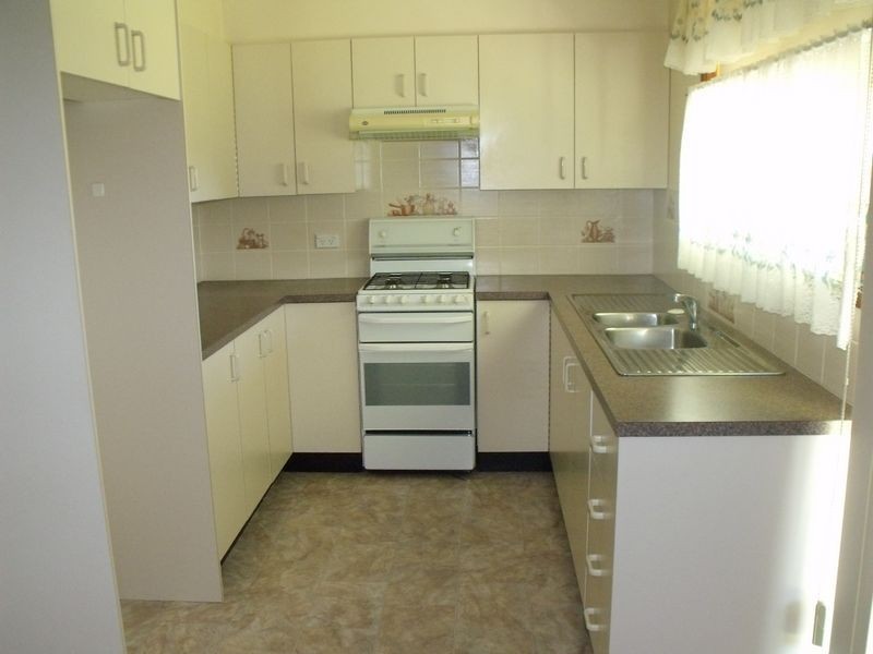 84 Waratah Street, Cowra NSW 2794