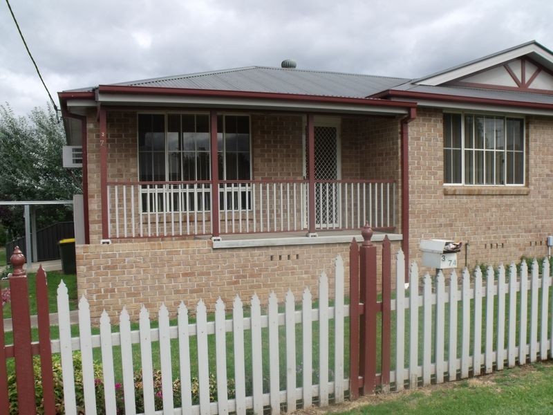 3/74 Darling Street, Cowra NSW 2794