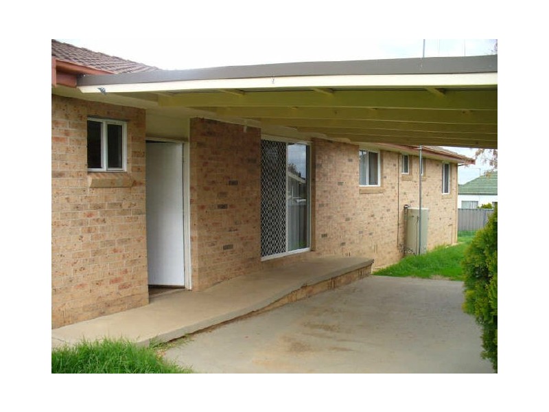 40 Bourke Street, Cowra NSW 2794