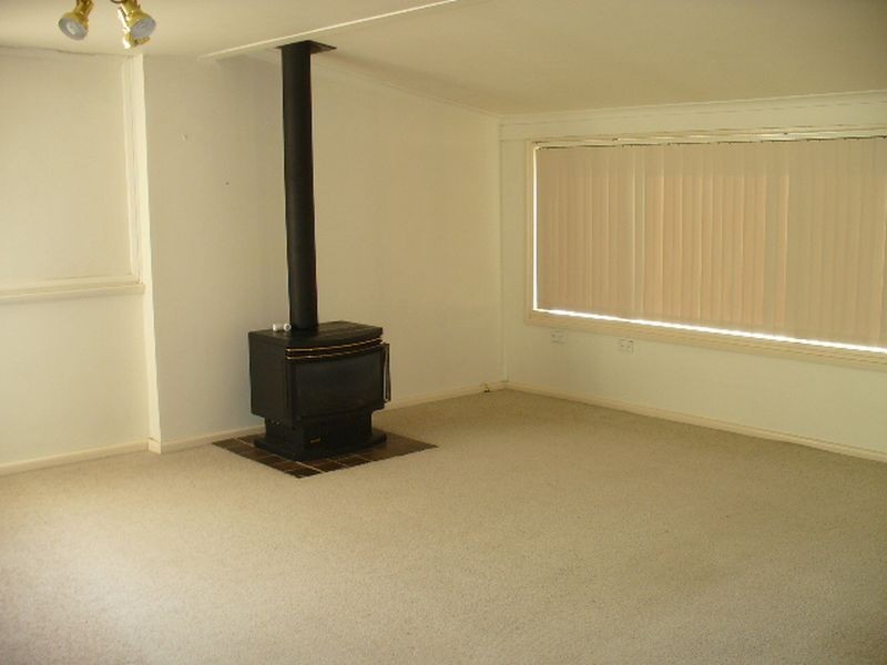 16 Waugoola Street, Cowra NSW 2794