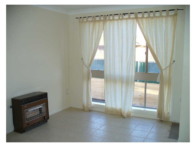 22B Darling Avenue, Cowra NSW 2794
