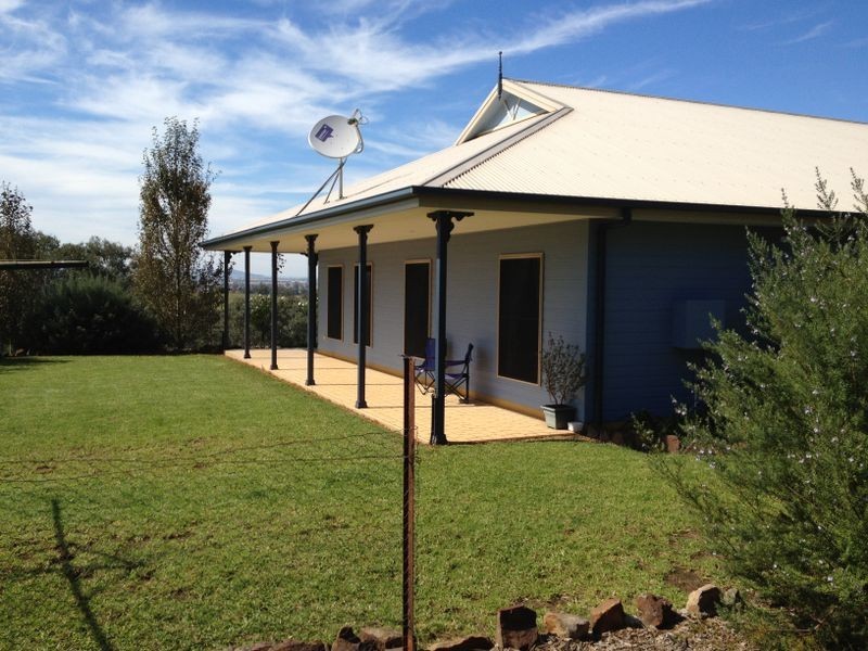 171b Cultowa Rd, Cowra NSW 2794