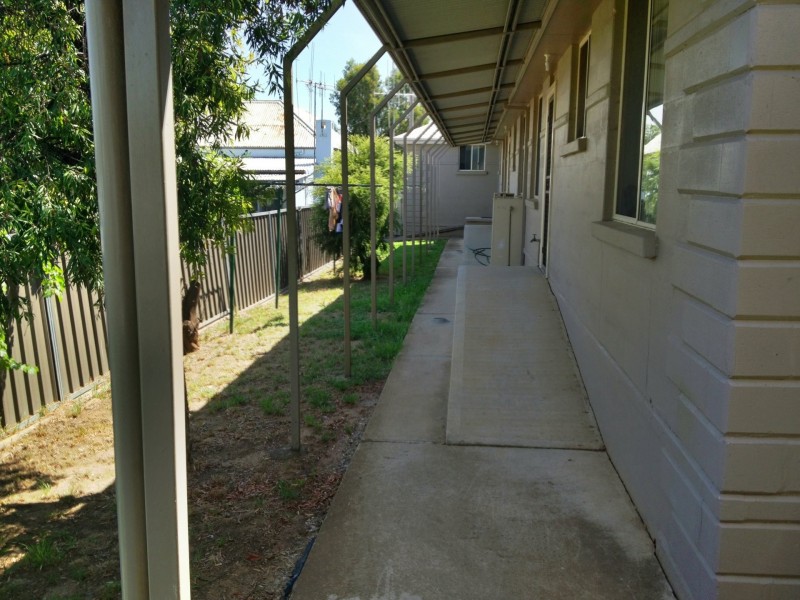 3/5 Waugoola Street, Cowra NSW 2794