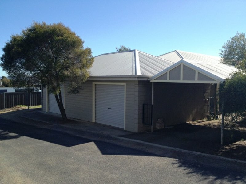 3/5 Waugoola Street, Cowra NSW 2794