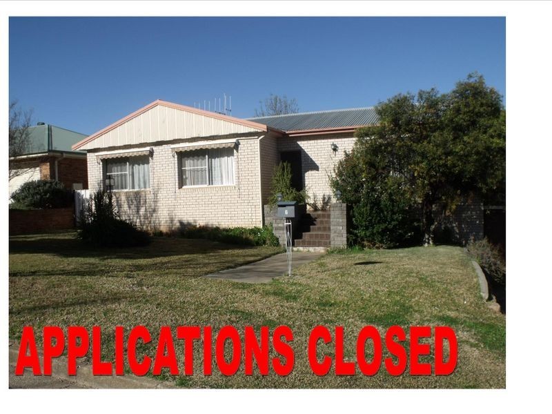 7 Karinya Street, Cowra NSW 2794