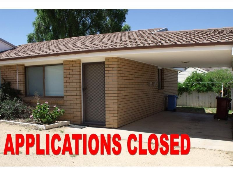 13C Coolabah Crescent, Cowra NSW 2794