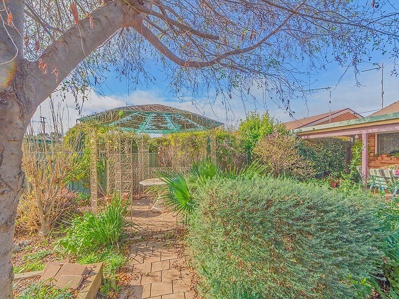 61 Lyall Street, Cowra NSW 2794