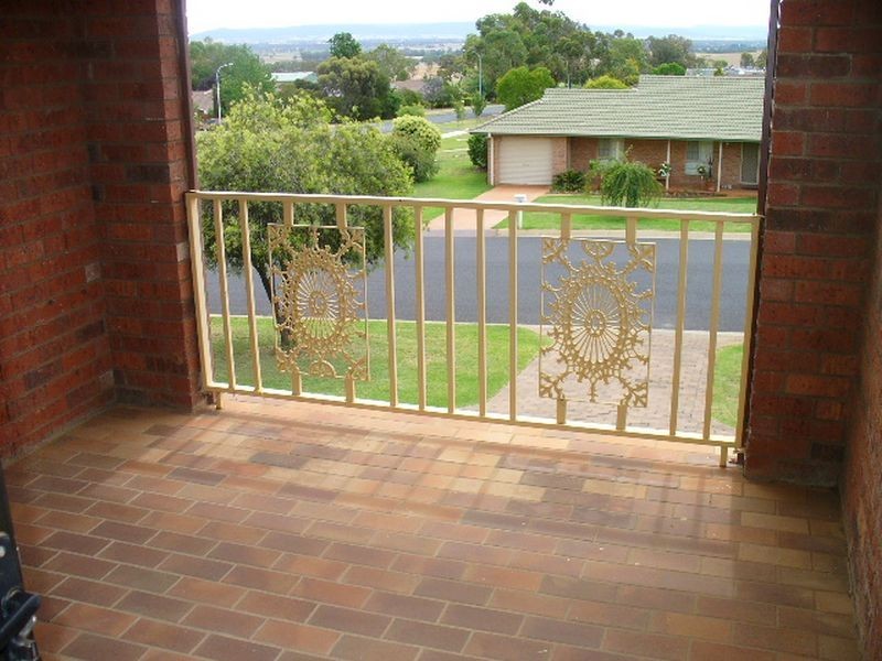 3/42 Evans Street, Cowra NSW 2794