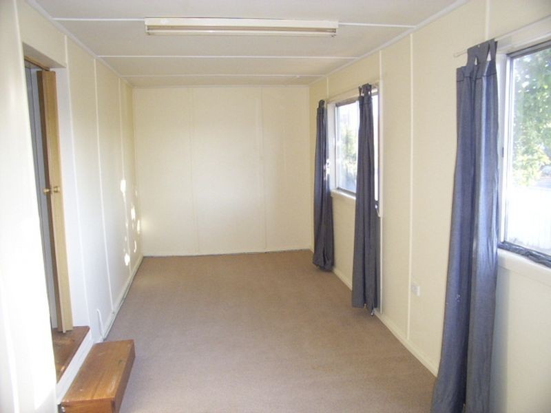 17 Parkes Street, Cowra NSW 2794