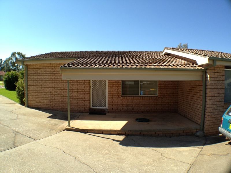 5A Coolabah Crescent, Cowra NSW 2794