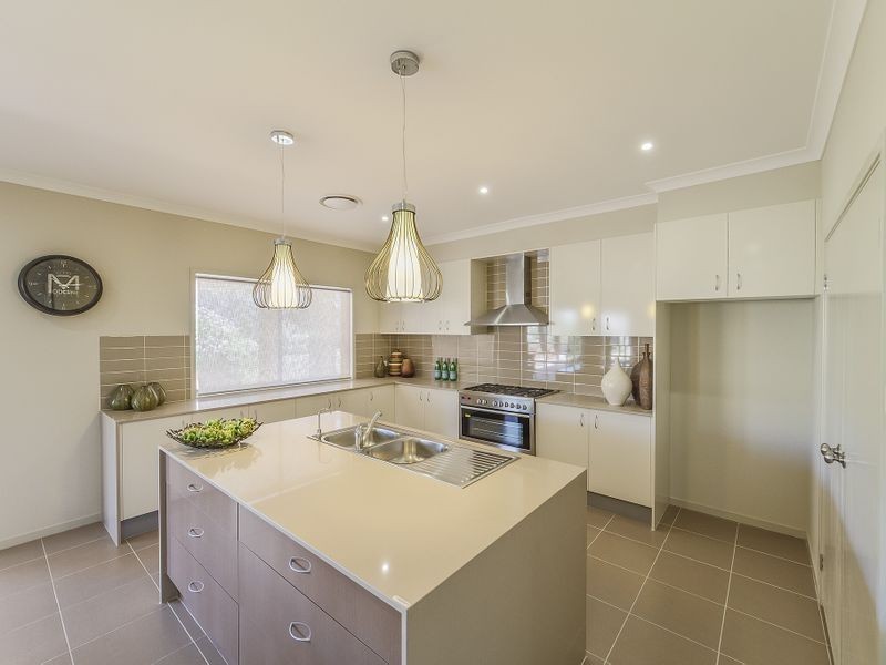 1 Hillside Terrace, Cowra NSW 2794