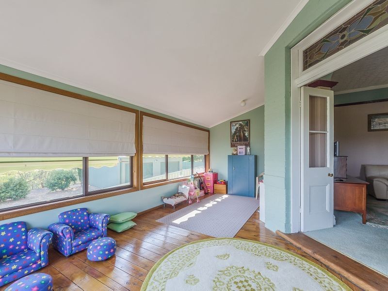 5 Bennelong Place, Cowra NSW 2794