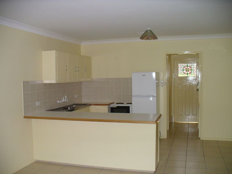 1/2 Daly Street, Cowra NSW 2794