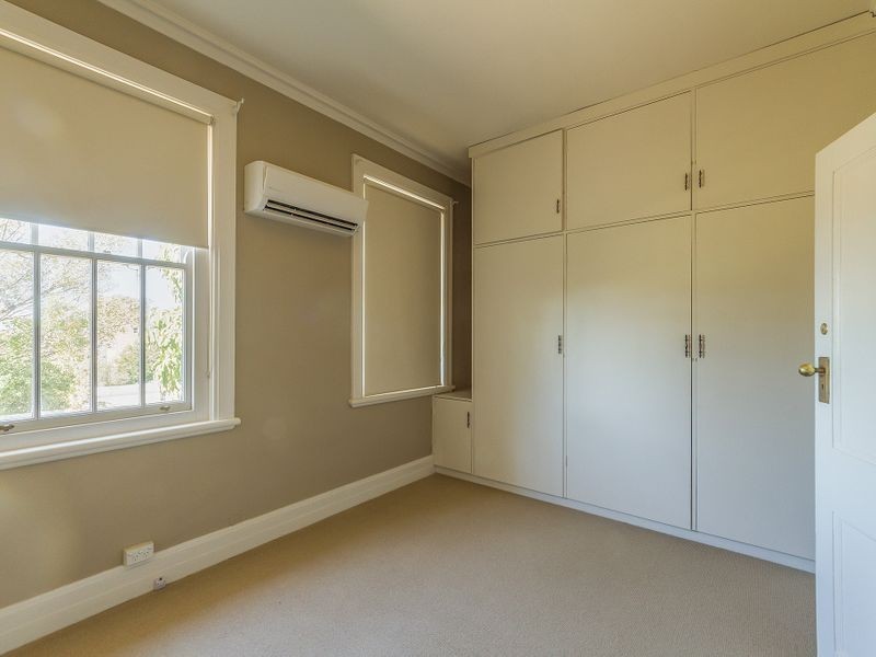 2 Ina Drive, Cowra NSW 2794