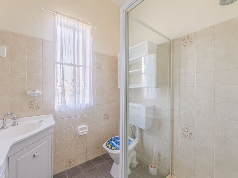 60 Macquarie Street, Cowra NSW 2794