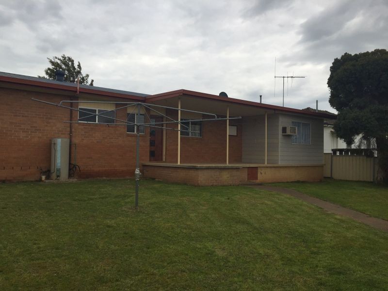 58 Belmore Street, Canowindra NSW 2804