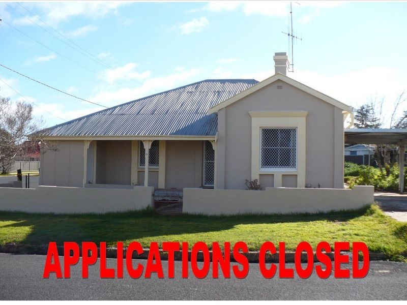 18 Parkes Street, Cowra NSW 2794