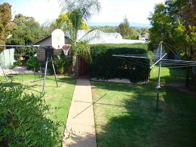 46 Lachlan Street, Cowra NSW 2794