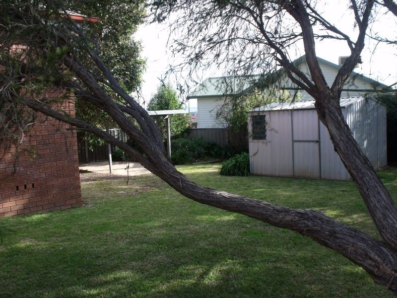 16 Myall Street, Cowra NSW 2794