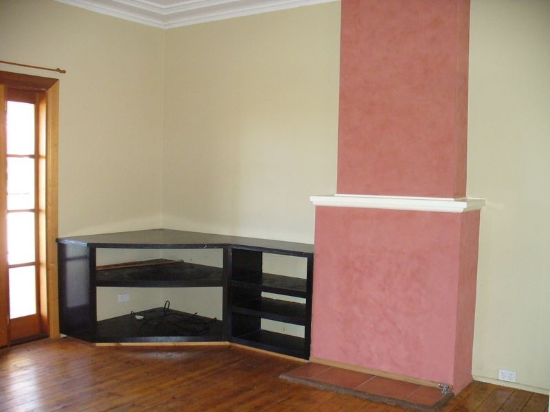 10 Lynch Street, Cowra NSW 2794