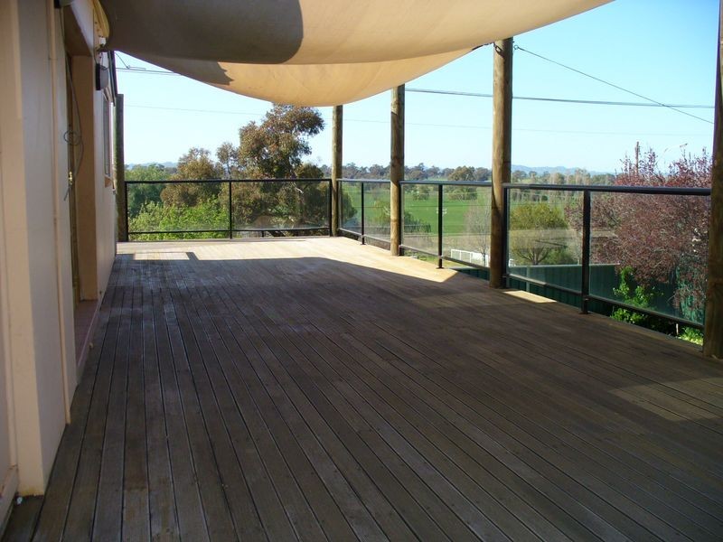 10 Lynch Street, Cowra NSW 2794