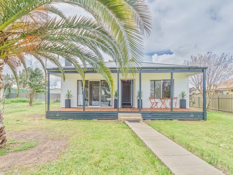 29 Lee Street, Cowra NSW 2794