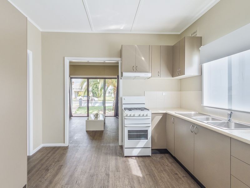 29 Lee Street, Cowra NSW 2794