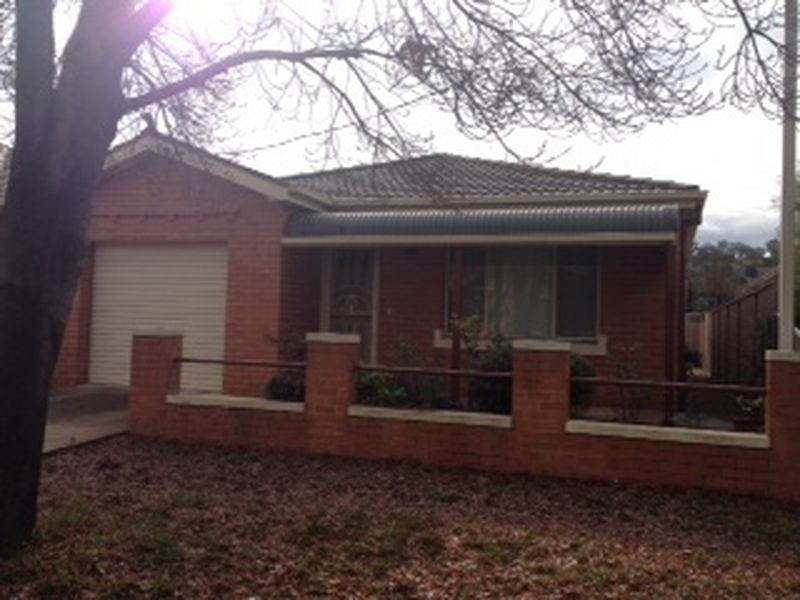 34 Vaux Street, Cowra NSW 2794