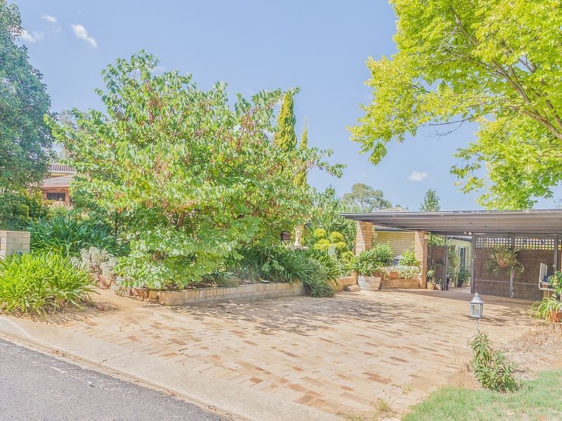 12 Yarrawonga Crescent, Cowra NSW 2794