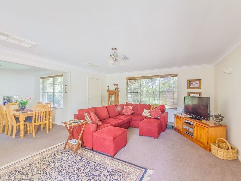 12 Yarrawonga Crescent, Cowra NSW 2794