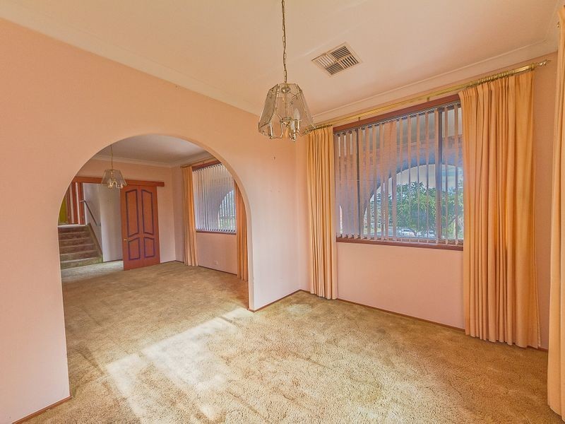 6 Lentara Street, Cowra NSW 2794