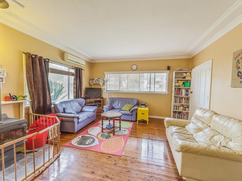 20 Henderson Street, Cowra NSW 2794