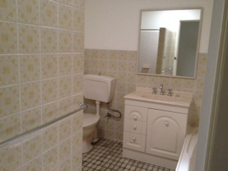 37c Newcombe Street, Cowra NSW 2794