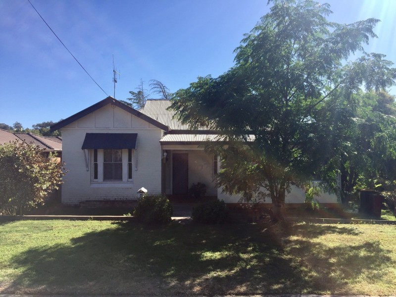 46 Vaux Street, Cowra NSW 2794