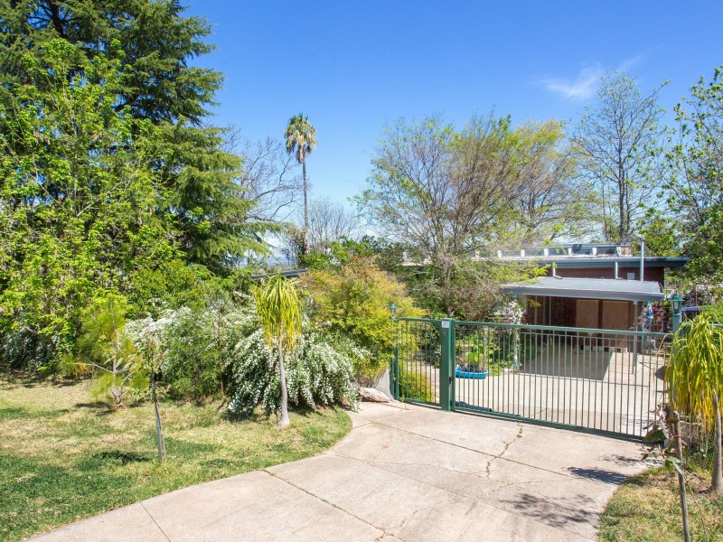 92 Macquarie Street, Cowra NSW 2794