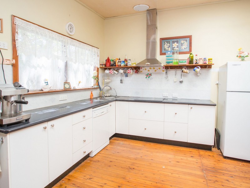 92 Macquarie Street, Cowra NSW 2794