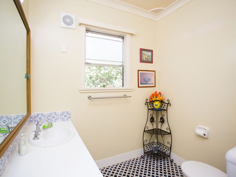 92 Macquarie Street, Cowra NSW 2794