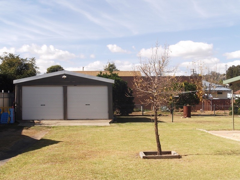 49 Kite Street, Cowra NSW 2794