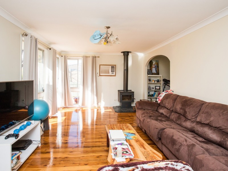 90 Lyall Street, Cowra NSW 2794