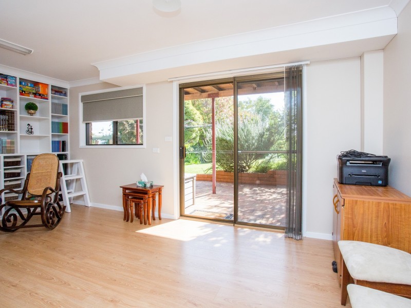 5 Amaroo Ave, Cowra NSW 2794