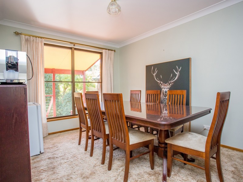 5 Amaroo Ave, Cowra NSW 2794