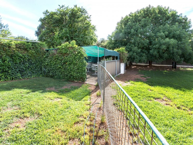 59 Taragala Street, Cowra NSW 2794