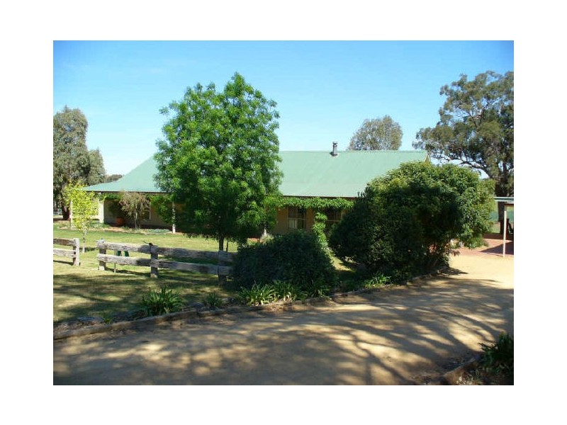 431 Porters Mount Road, Cowra NSW 2794