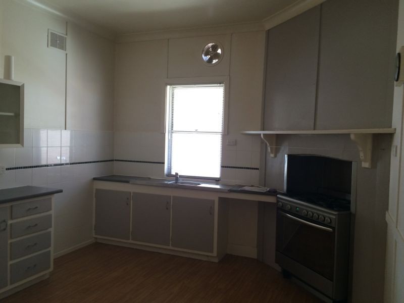 104 Brisbane Street, Cowra NSW 2794