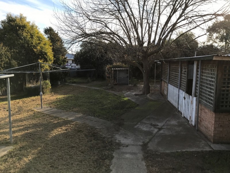 36 Watt Street, Cowra NSW 2794